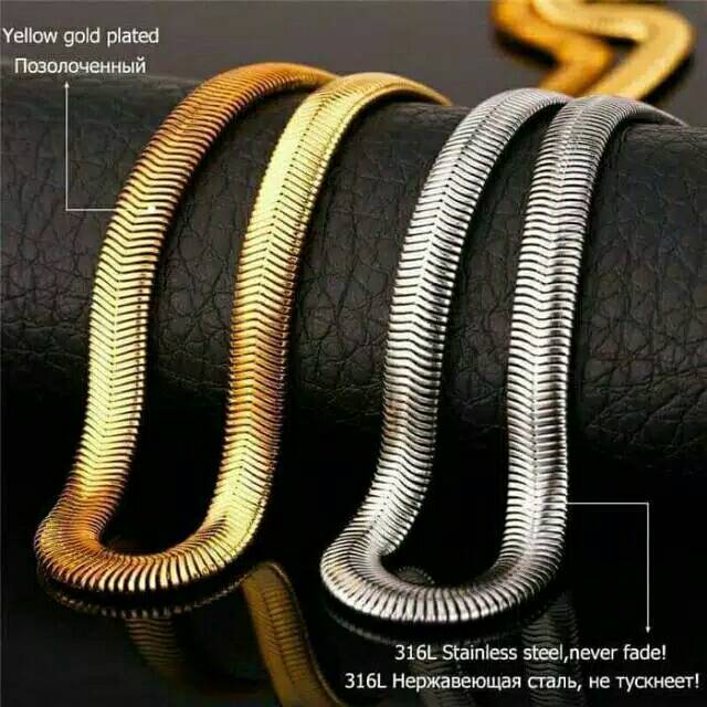 KALUNG TITANIUM MODEL PIPI ULAR MINYAK WARNA EMAS DAN SILVER