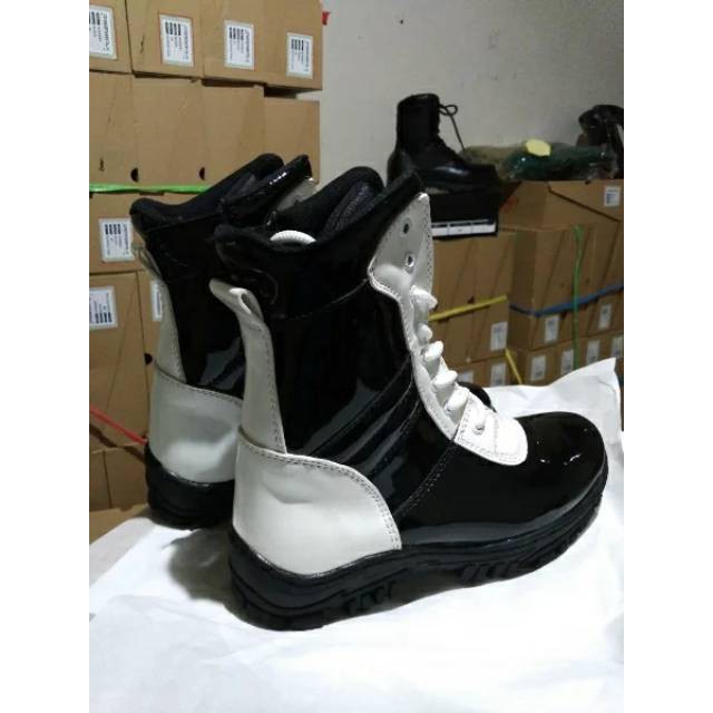 Termurah GROSIR SEPATU PDL PROVOS MENGKILAP [free kaoskaki]
