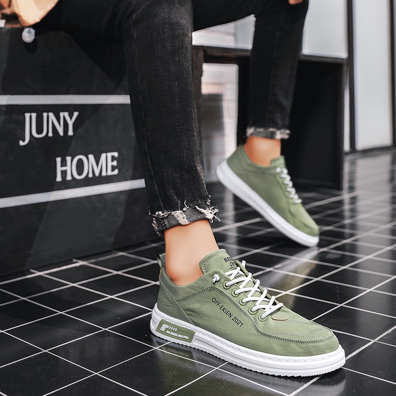 Mainland Sepatu Sneakers Pria Sepatu Keren Fashion MC112