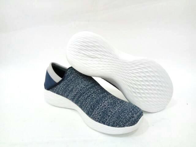 Skechers You Walk Women - Sepatu Wanita - Slip ON