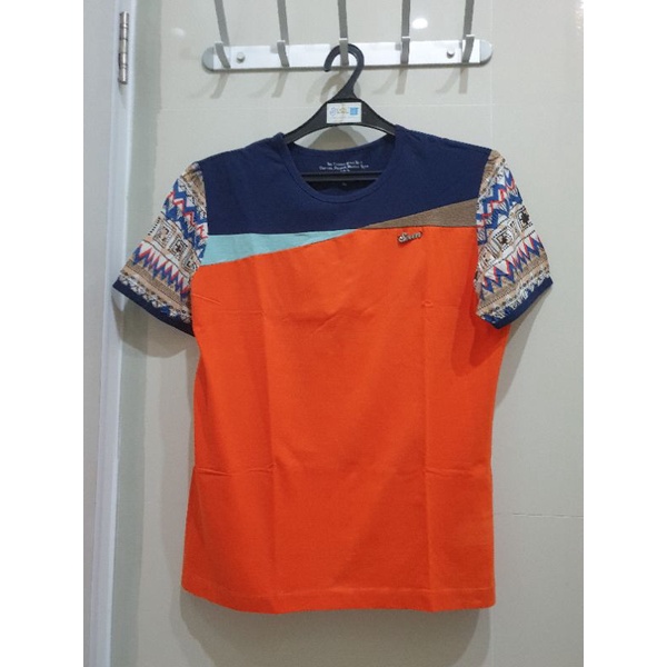 [Preloved] Kaos Pria Seven Orange