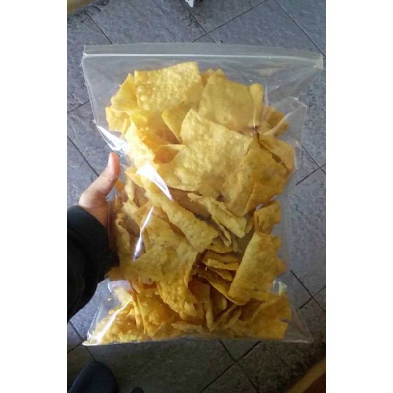 

Keripik Bawang Renyah Gurih 500 gram