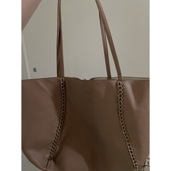 bcbg hand bag preloved