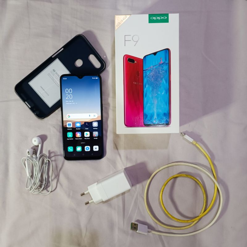 HANDPHONE OPPO F9 SECOND MURAH ‼️64 GB RAM 4 GB TERAWAT ORIGINAL