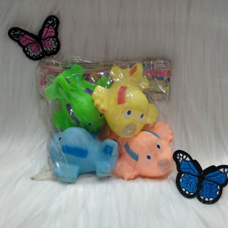 mainan pesawat karet