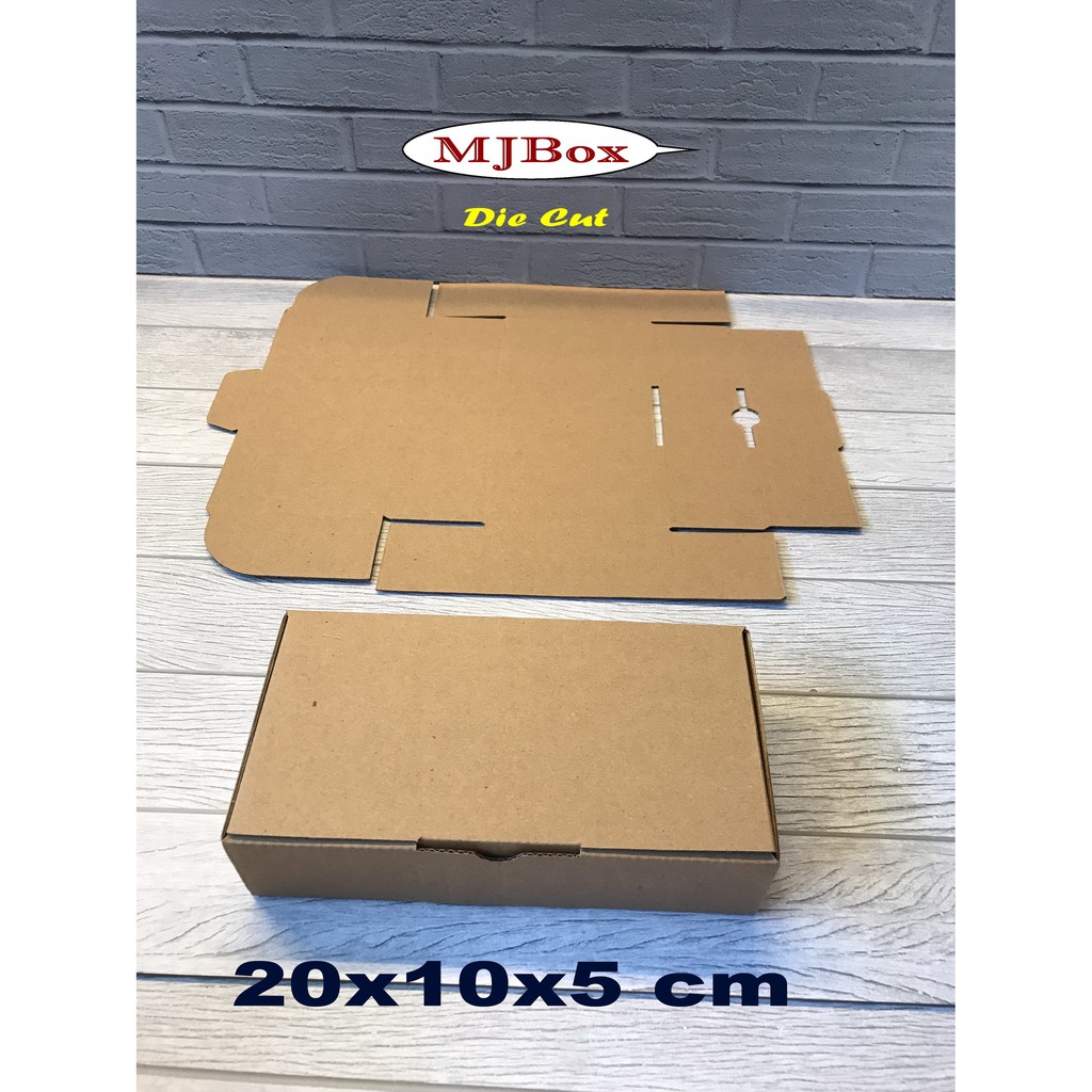 

Kardus box uj 20 x 10 x 5 cm kotak karton Die Cut