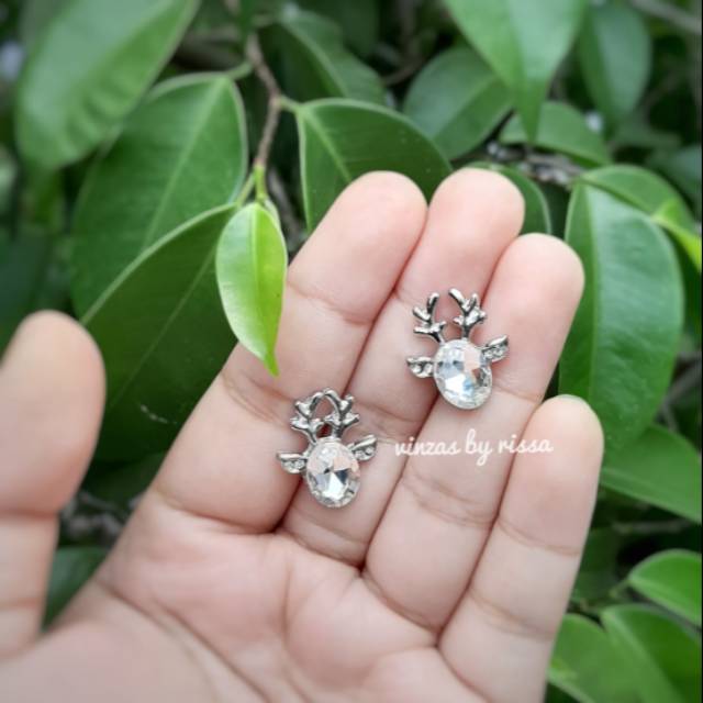 Anting Tusuk kepala rusa K918