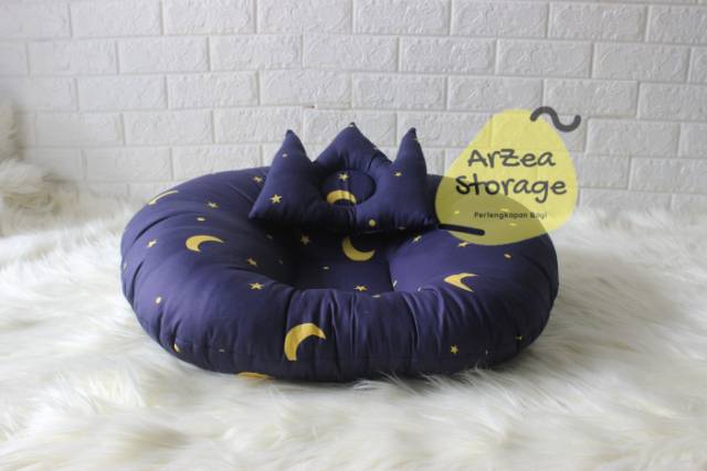 sofa bayi / tempat tidur bayi / baby launcer free tas mika dan bantal mahkota bulan bintang navy