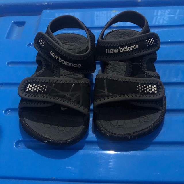 Sendal new balance ori preloved