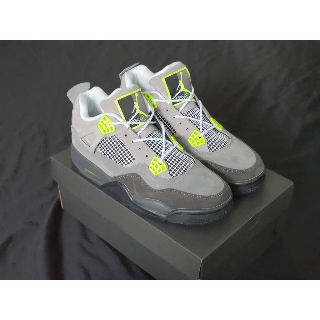 retro 4 different color