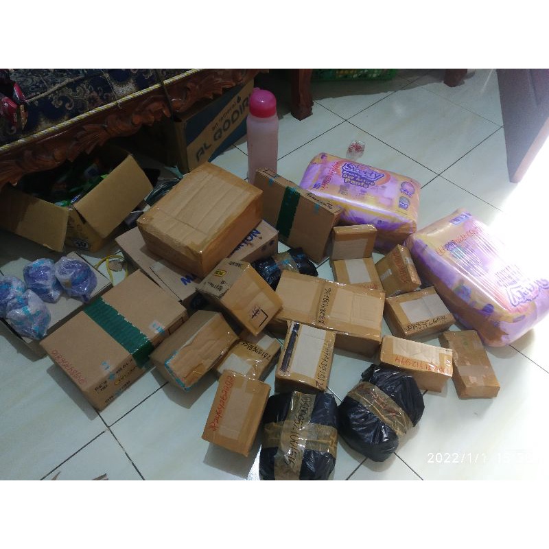 

Kardus packing menyesuaikan