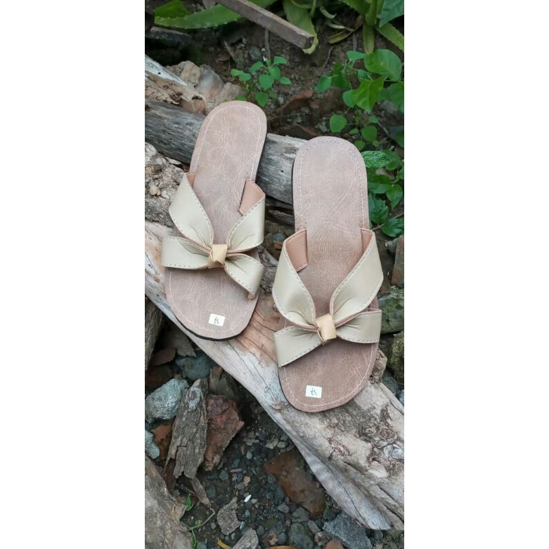 SANDAL MALIOBORO JOGJA TERMURAH (FREE MASKER)