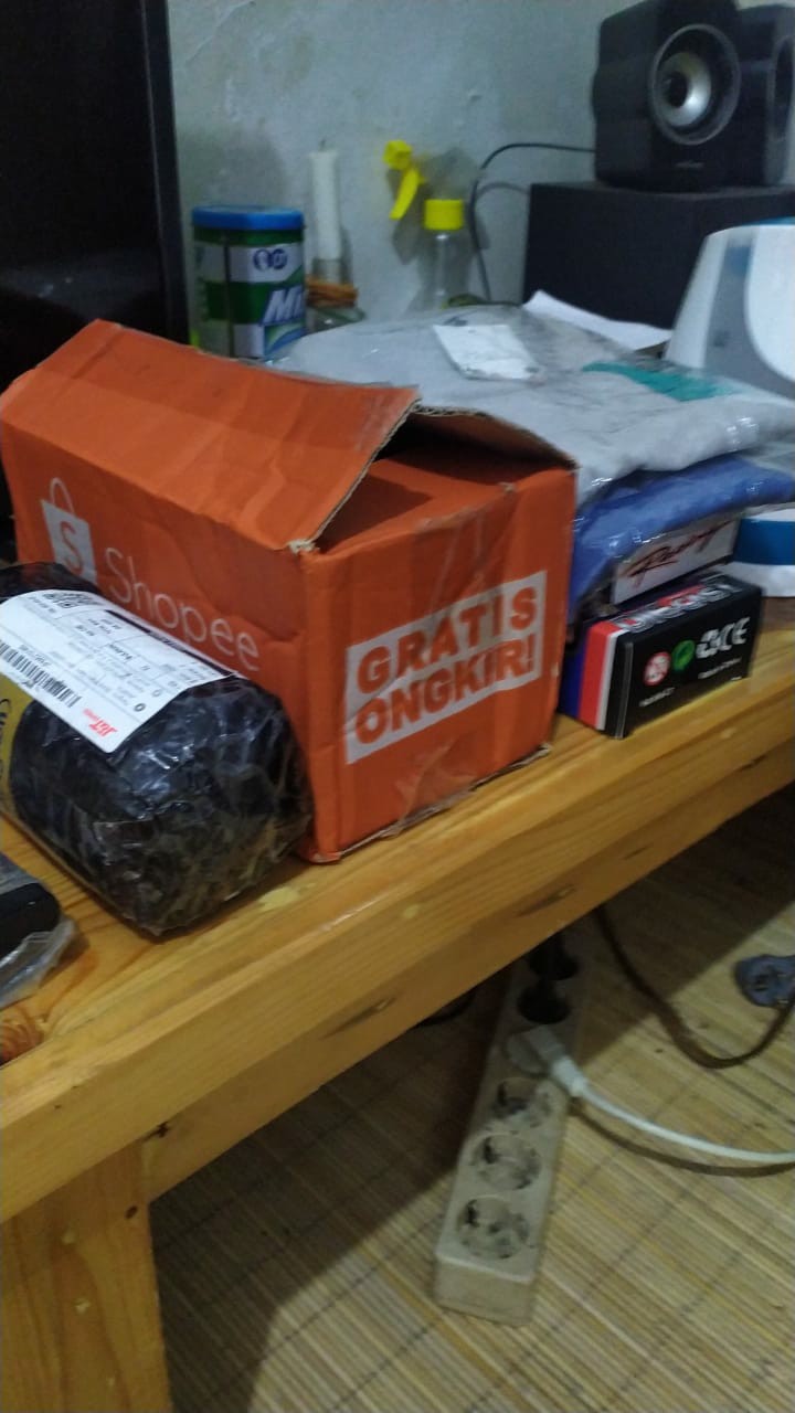 Alat Sikat Panci Inovatif Dengan Dispenser Sabun Cair Praktis Alat Bersih Panci Piring Wastafel