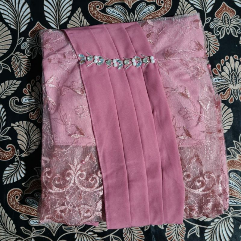 Nayaka Batik _couple Batik Slendang Tille Alena Pinguin Sofia