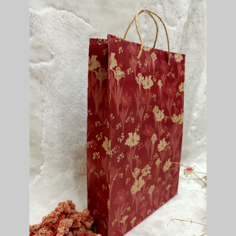 

paperbag bunga merah