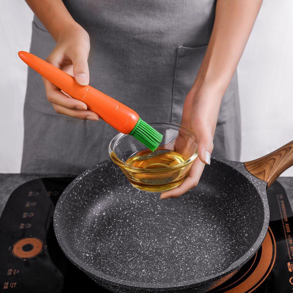 [Elegan] Kuas Kue Kering Memasak Baking Dapur Bulu Halus Berbentuk Wortel Barbekyu Saos Baster