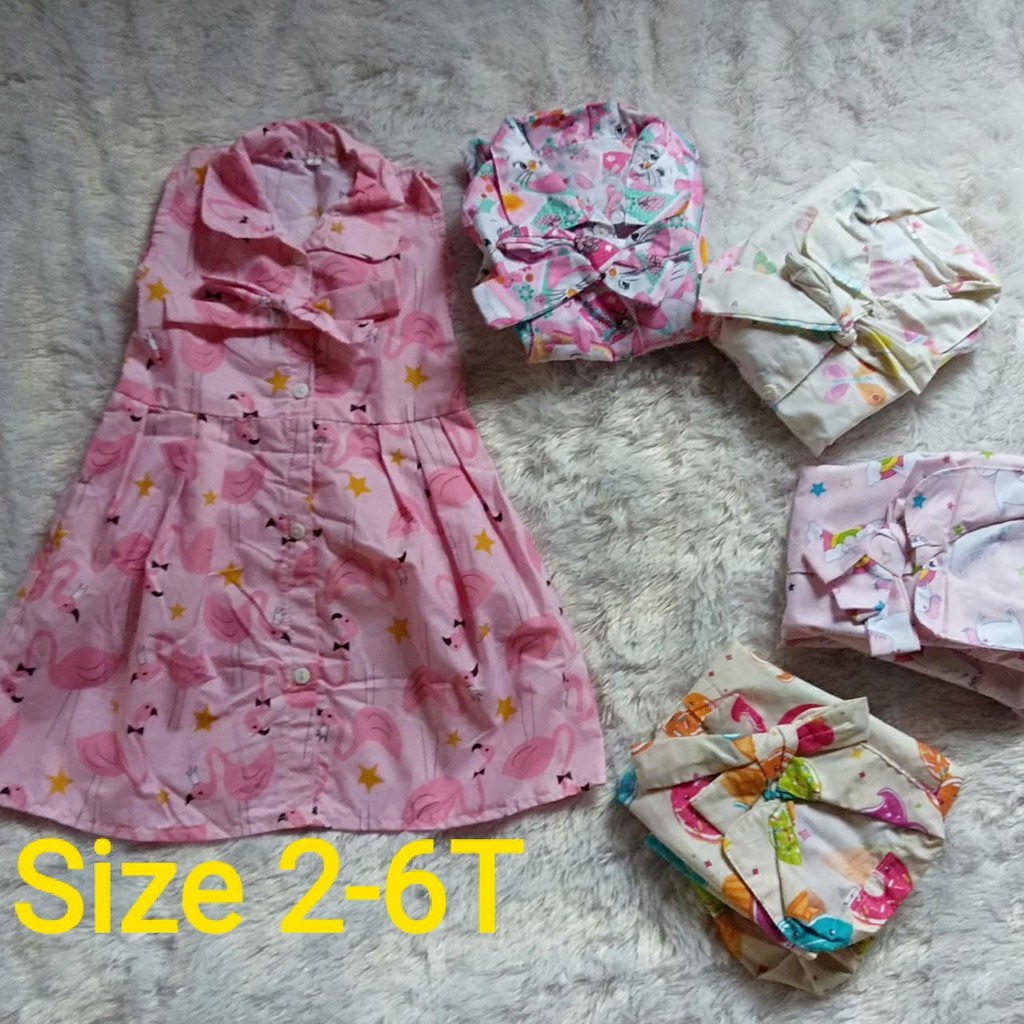 

dress pita kartun