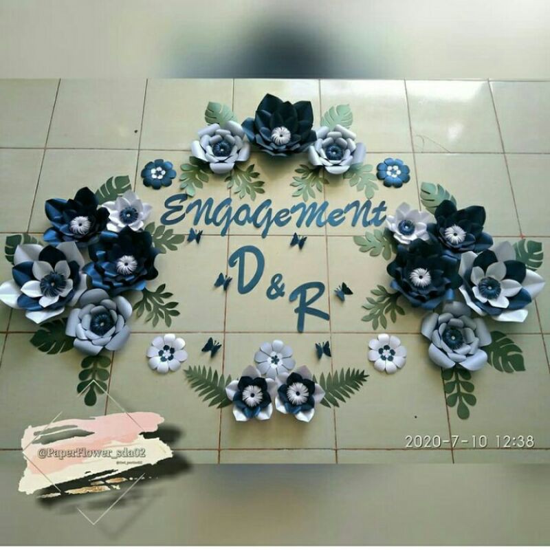 nama latin / Tulisan Kertas / Tulisan Dekorasi