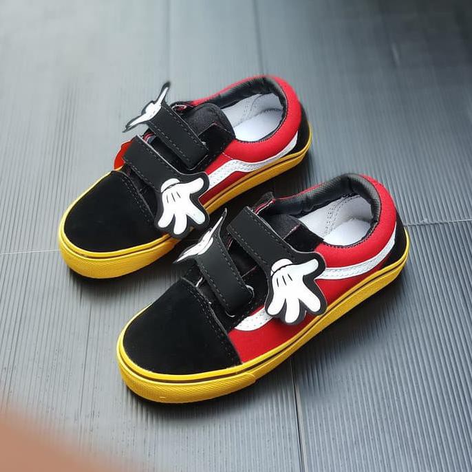 DISKON Vans Old Skool Mickey Mouse (sepatu anak)