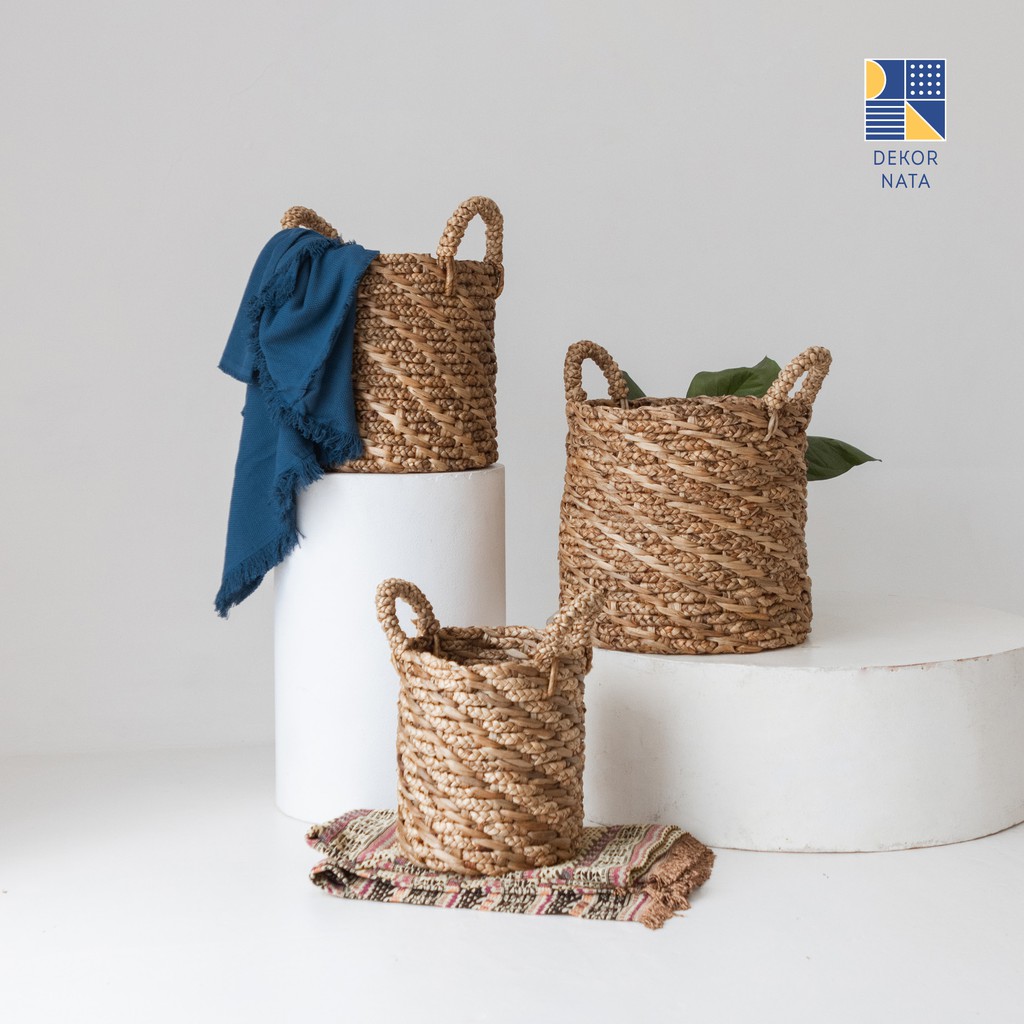 

Dekornata Clara Basket / Laundry Bag / Cover Pot