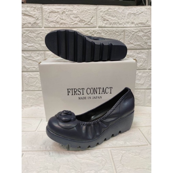 Sepatu First Contact motif bunga / First contact rose bunga made japan