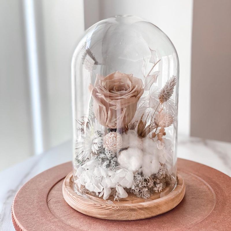 glass dome dried flowers