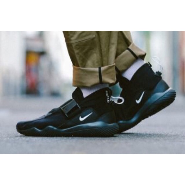NikeLAB ACG 07 KMTR Black Sepatu Jalan Pria Sneakers Gym Olahraga PREMIUM