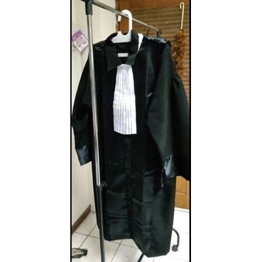 Toga Pengacara