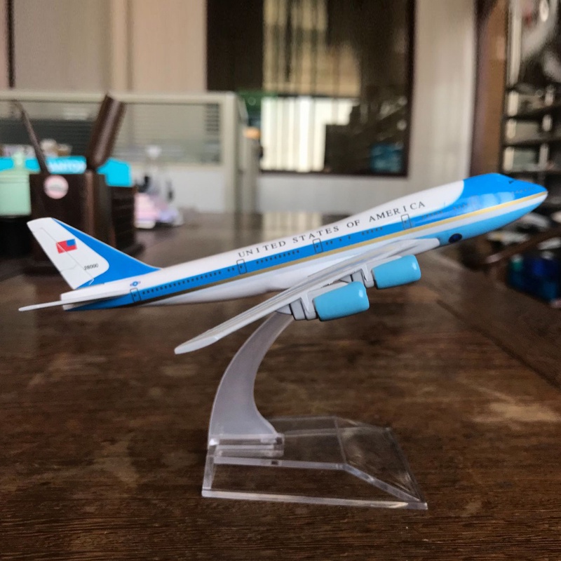 Pesawat Terbang Amerika Boeing777 Delta B747 DHL Fedex Airbus380 Ukuran 16CM