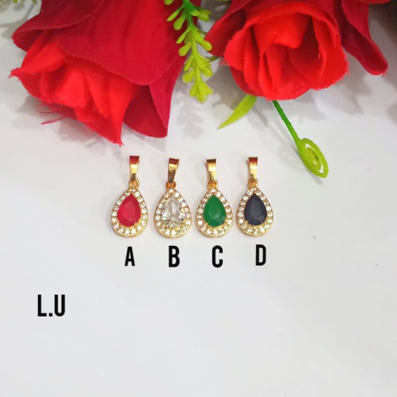 fhasion wanita liontin Titanium motif pilihan warna dan model nya anti karat