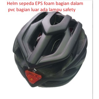 Helm sepeda EPS foam bagian dalam dan pvc bagian luar ada lampu safety