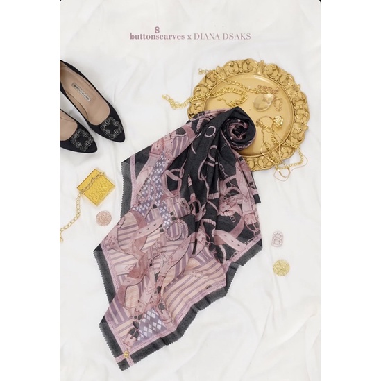 Chain 2 La Bella Series Nera Black Buttonscarves