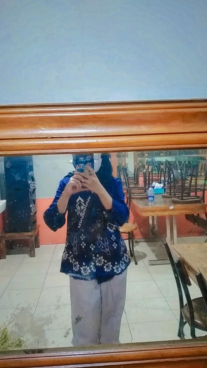 Maja - Long Kyoto Top  / Atasan Batik Wanita Lengan Panjang