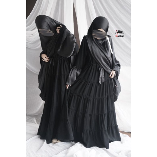 Aswad Black by Abaya Malikah