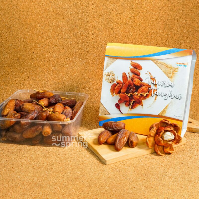 

Kurma Tunisia Tangkai(Box 250 dan 500 gram)