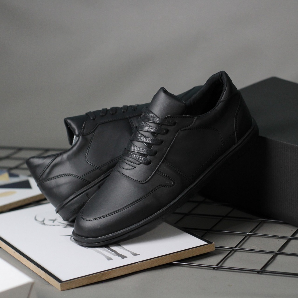 MUGE|Sepatu Kasual Formal Pria Tali Kulit Sintetis Pantofel Hitam Kerja Kantor