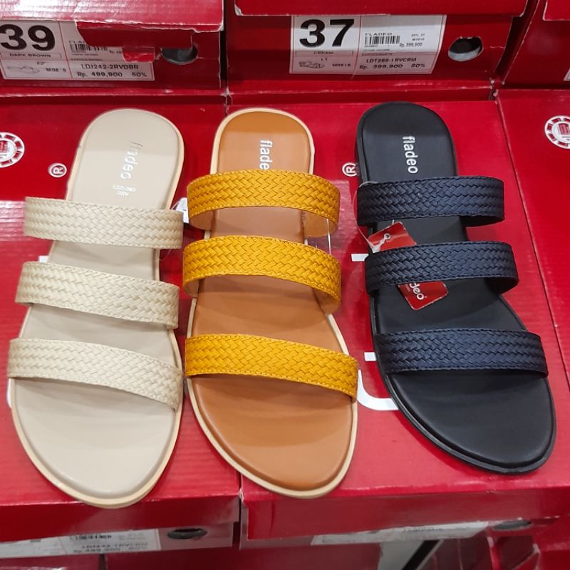 sandal slop wanita fladeo