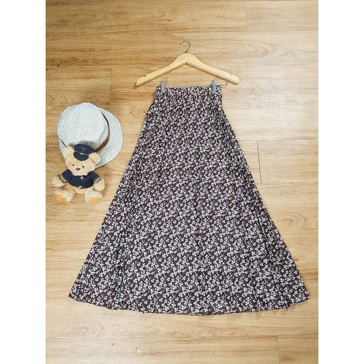 GS-ROK PLISKET DAISY PREMIUM / LILY DAILY PREMIUM /ROK PLISKET PANJANG/ROK PLISKET MOTIF BUNGA-ROK LILY COKLAT