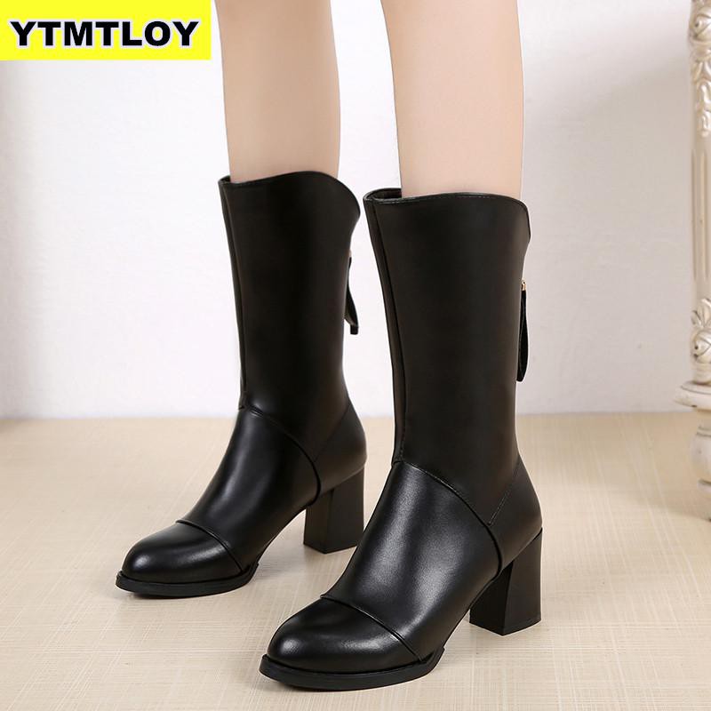 soft leather short boots