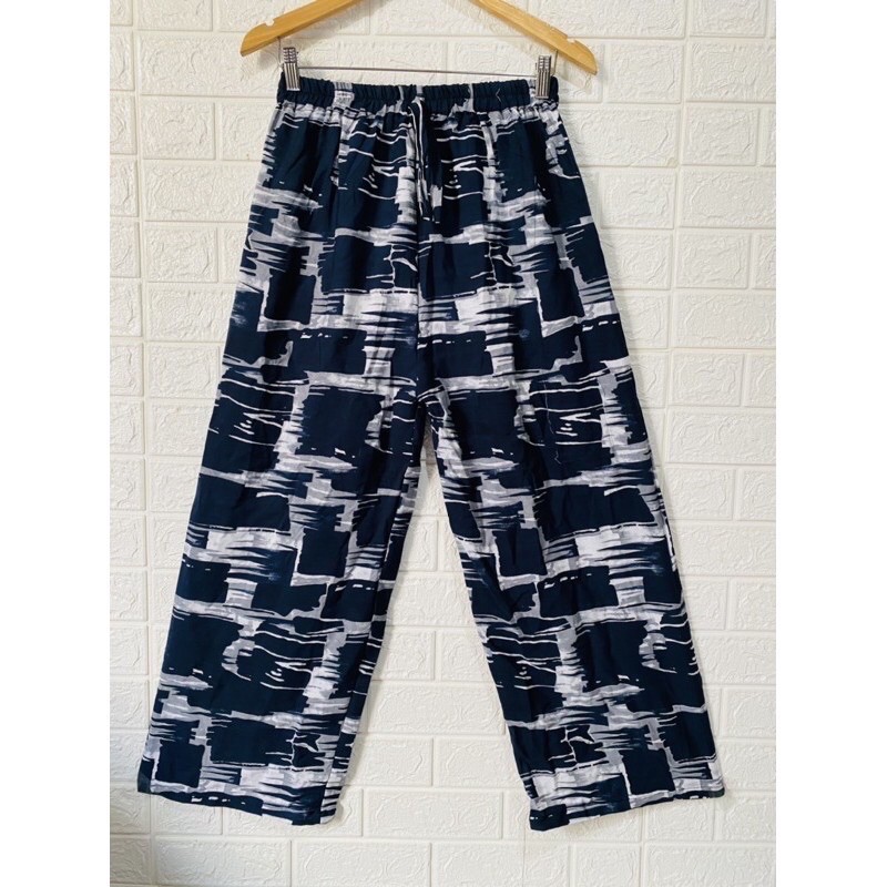 celana kulot rayon motif kotak dan garis