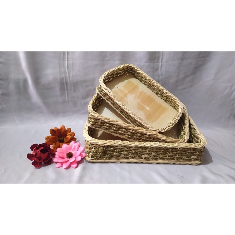 

Keranjang Rotan | Kotak Parcel rotan | Kotak Rotan Sigres Mendong| Coklat & Putih set 3