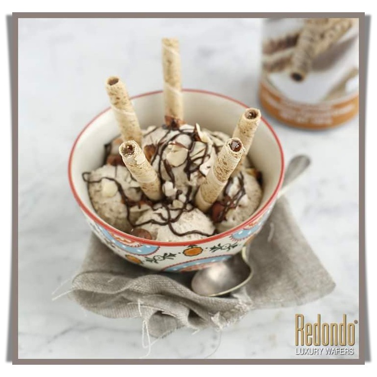 

Redondo Luxury Cream Stick Wafers
