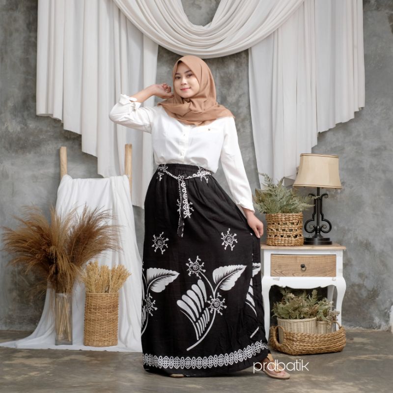 Rok santri putri / bawahan mbak santri sarung goyor / sarung batik printing