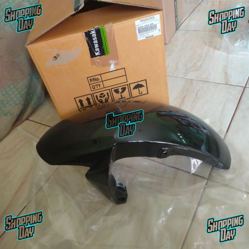 Spakbor depan ER6 er6f er6n er 6 hitam ORIGINAL