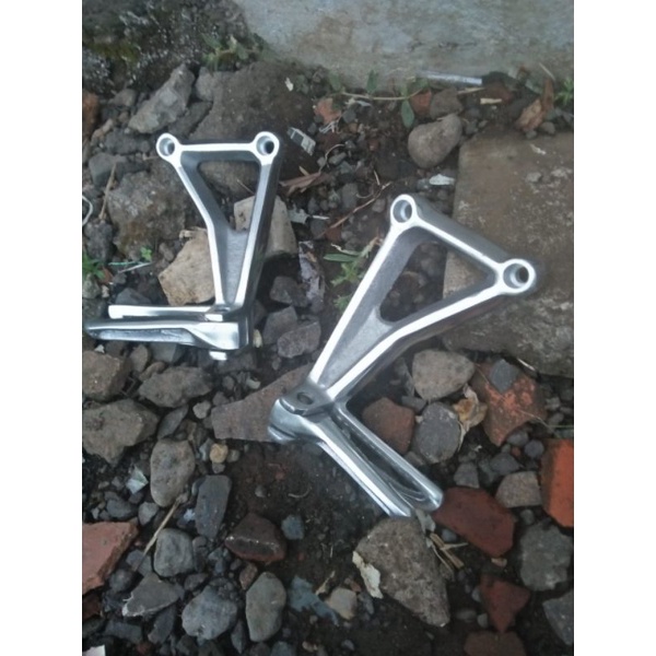 Free Ongkir postep belakang CBR 650,postep belakang CBR,foostep belakang CBR 650,postep cbr