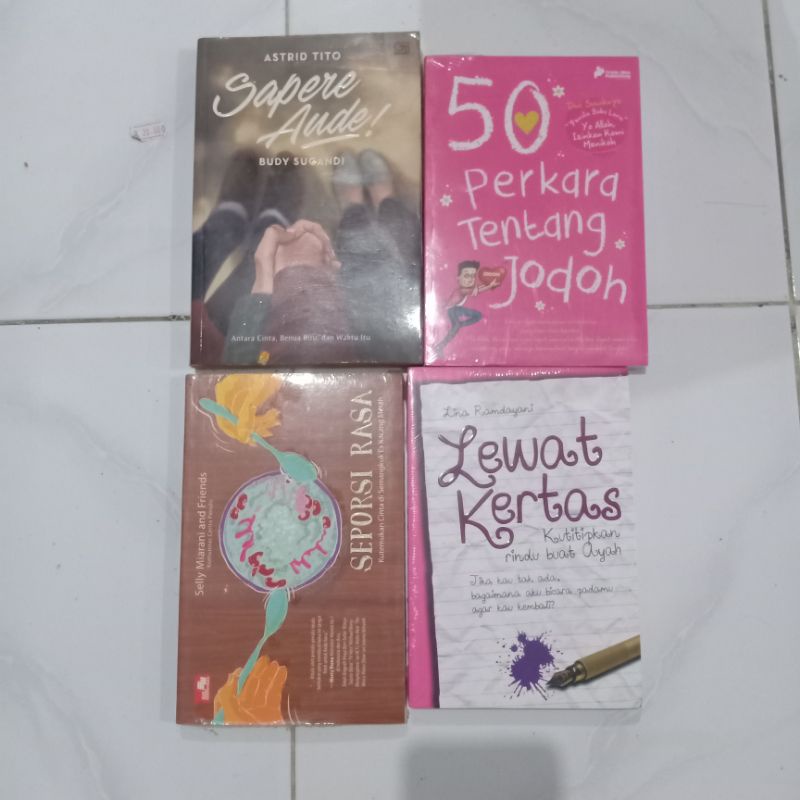 ( PROMO ) Obral paket murah ( isi 4 buku ) Novel remaja // fiksi // non fiksi // best seller // fantasi // romance // original // baru // new old stock-Paket 25