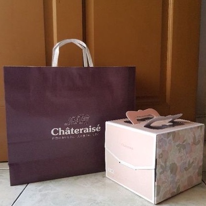 

Paperbag Catheraise + Box Branded Original