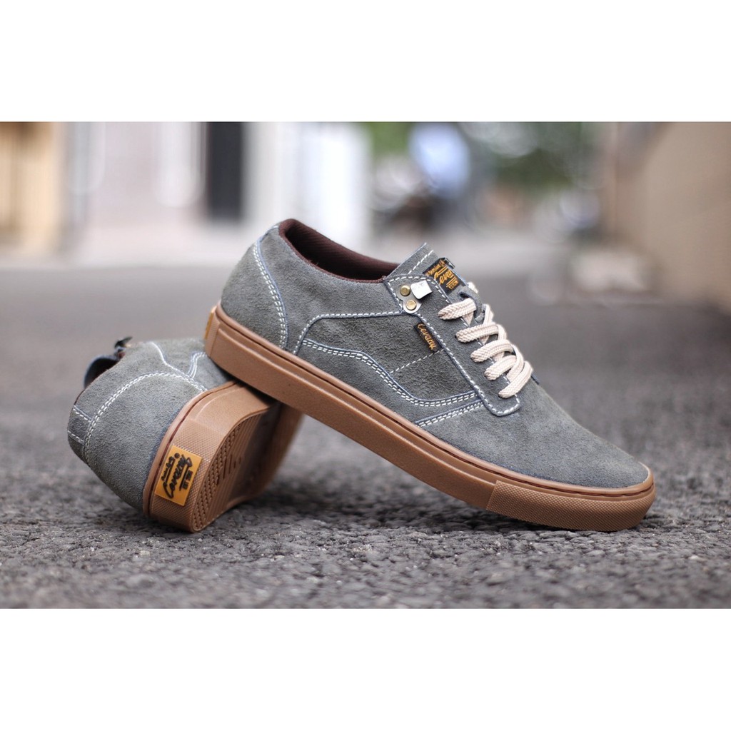 Cevany Gordon Kulit Suede - Sepatu Sneakers pria Casual Kats Sepatu Pria