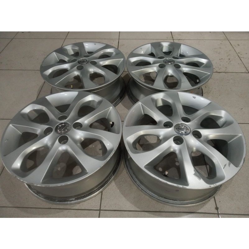 velg mobil bekas untuk nissan march ring 15 lubang baut 4x100