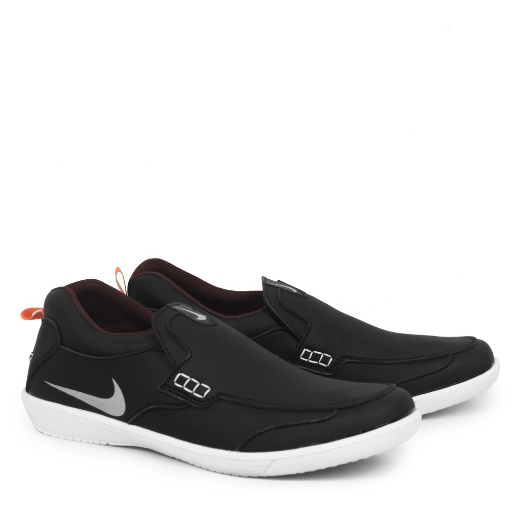 BIG PROMO!! Sepatu Cowok Nike Boston Hitam Slip On Casual Kerja Santai Shoes Sport Pria Selop Keren